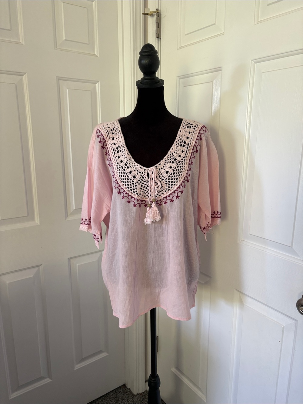 Mazik NWT Light Pink Crochet-Trim Peasant Blouse